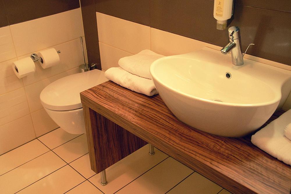 Hotel Opara Trebnje Ngoại thất bức ảnh