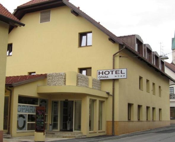 Hotel Opara Trebnje Ngoại thất bức ảnh